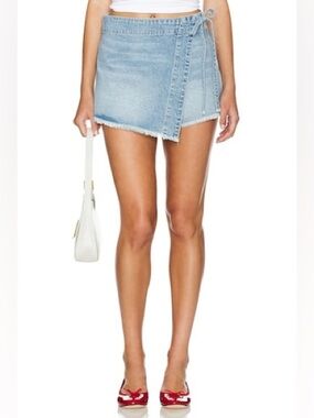 We The Free Emmy Denim Skort medium wash sz 4 festival grunge hippie boho casual